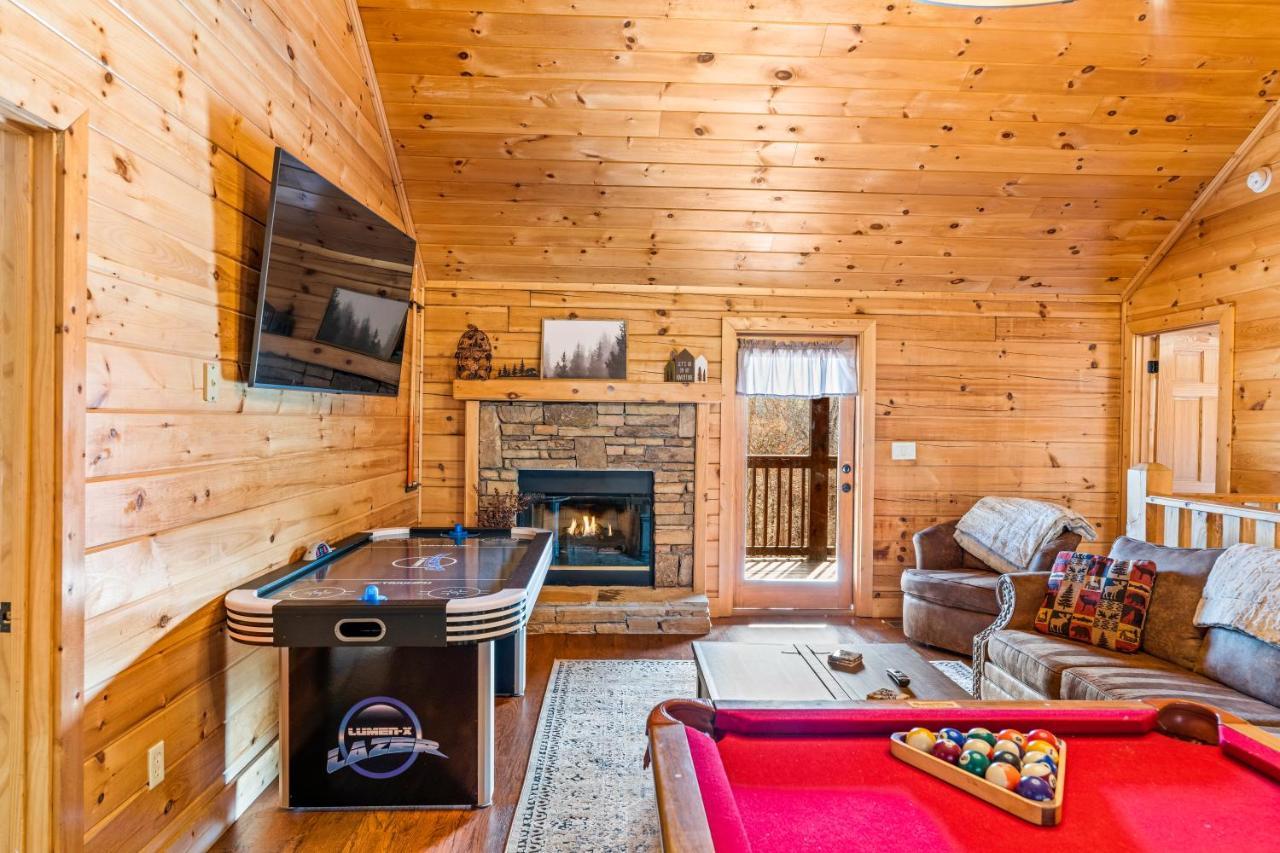 The Sly Fox - Recently Updated/ Ideal Pf Location Pigeon Forge Buitenkant foto