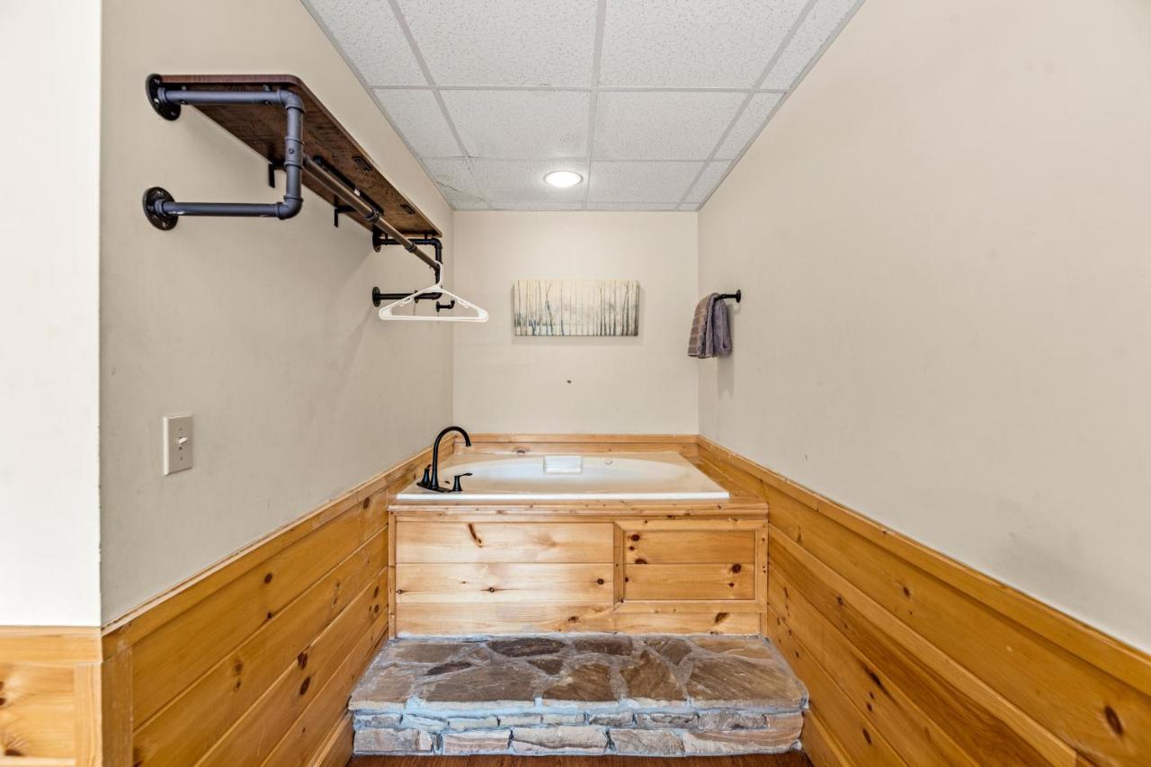 The Sly Fox - Recently Updated/ Ideal Pf Location Pigeon Forge Buitenkant foto